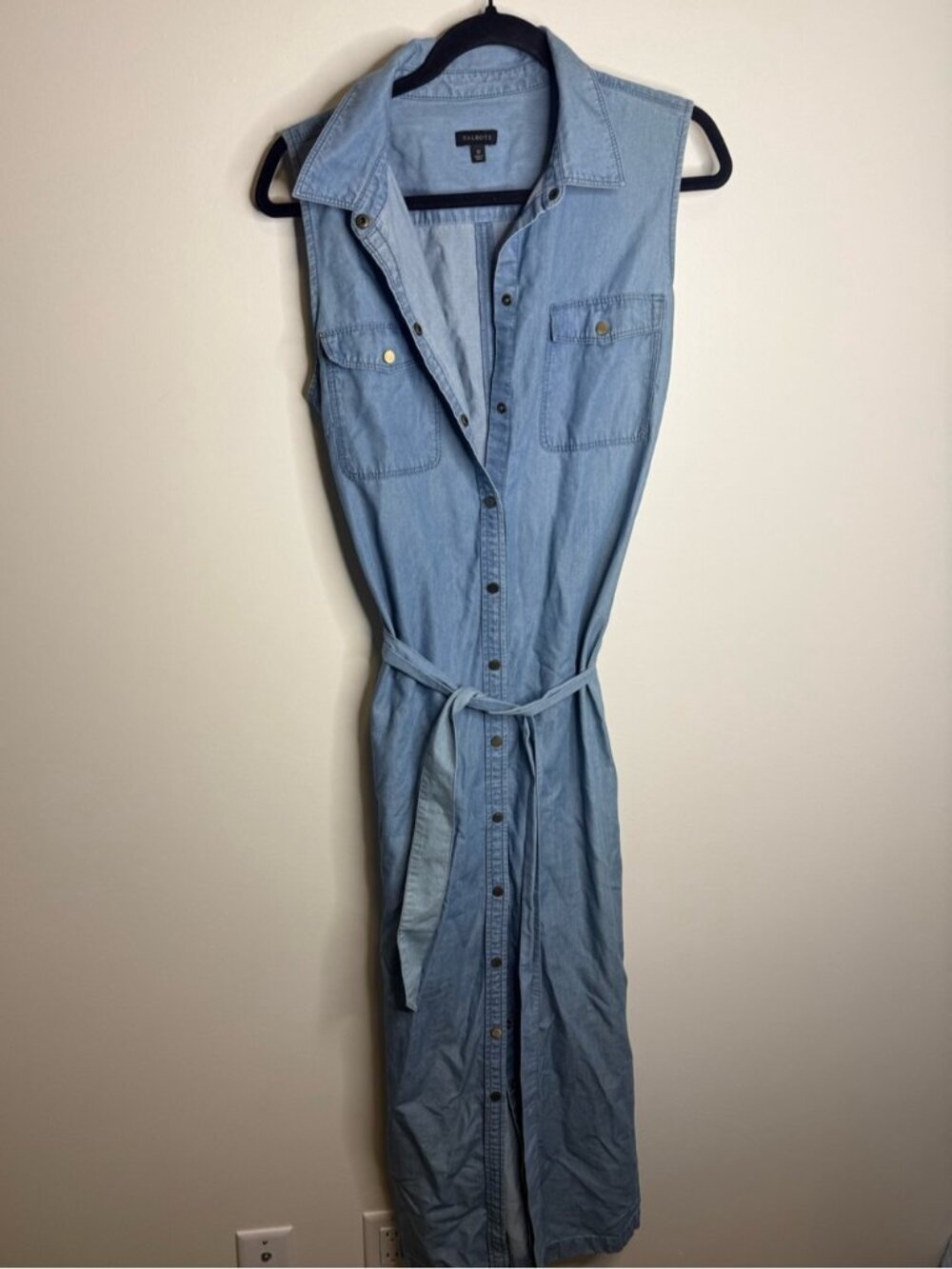 Talbots Light Blue Sleeveless Chambray Jumpsuit with Tie Waist size 12 denim
